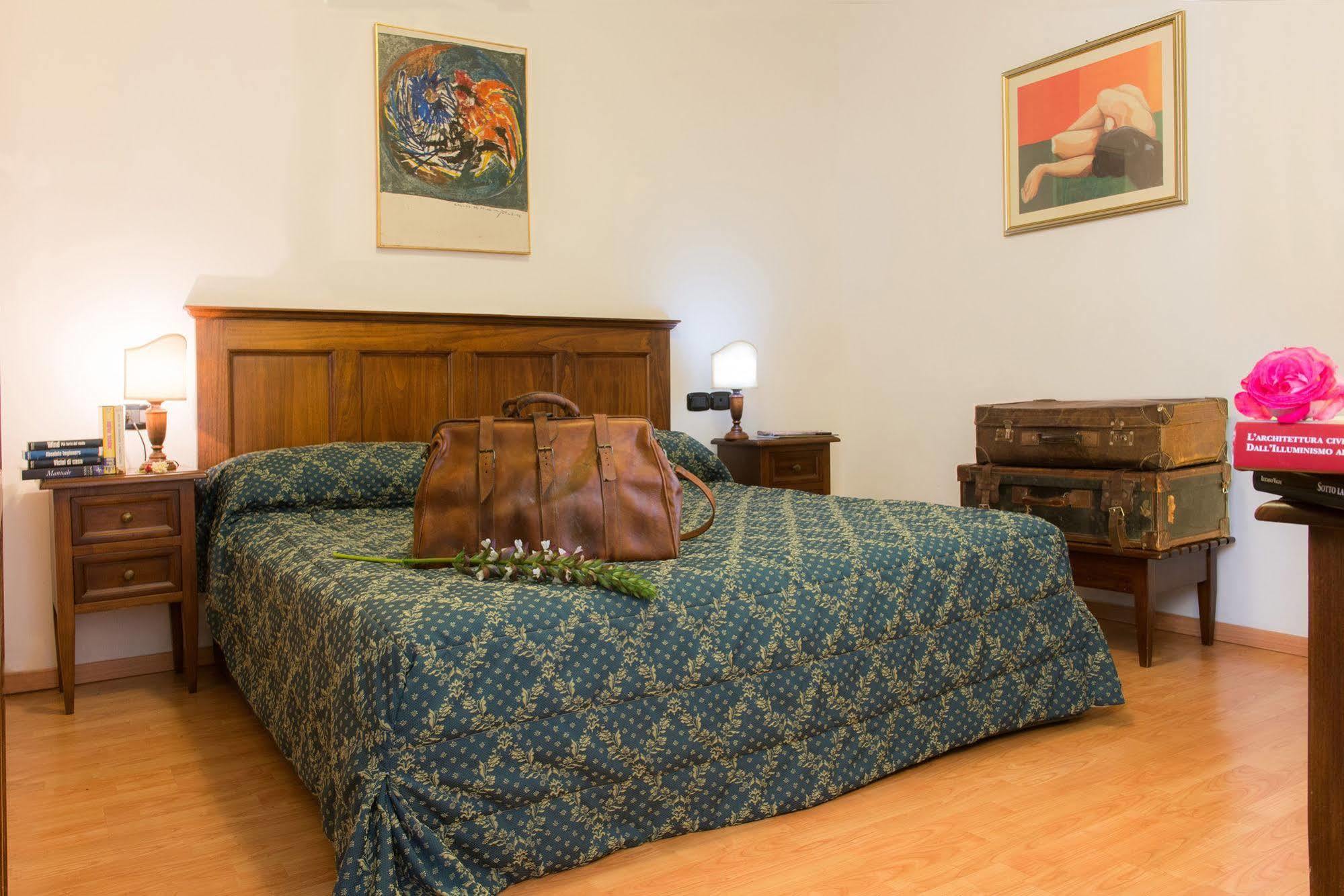 Hotel Le Rocce มาจิโอเน ภายนอก รูปภาพ