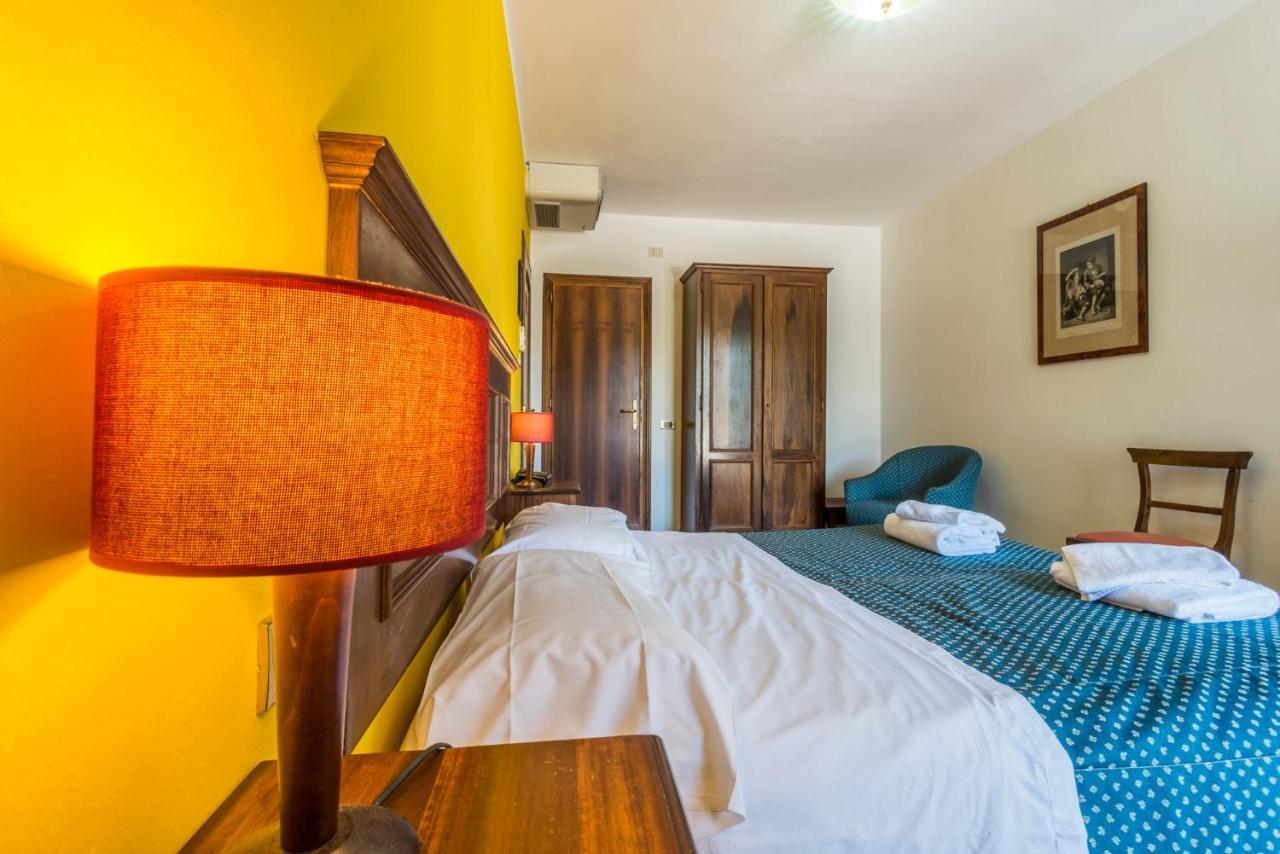 Hotel Le Rocce มาจิโอเน ภายนอก รูปภาพ