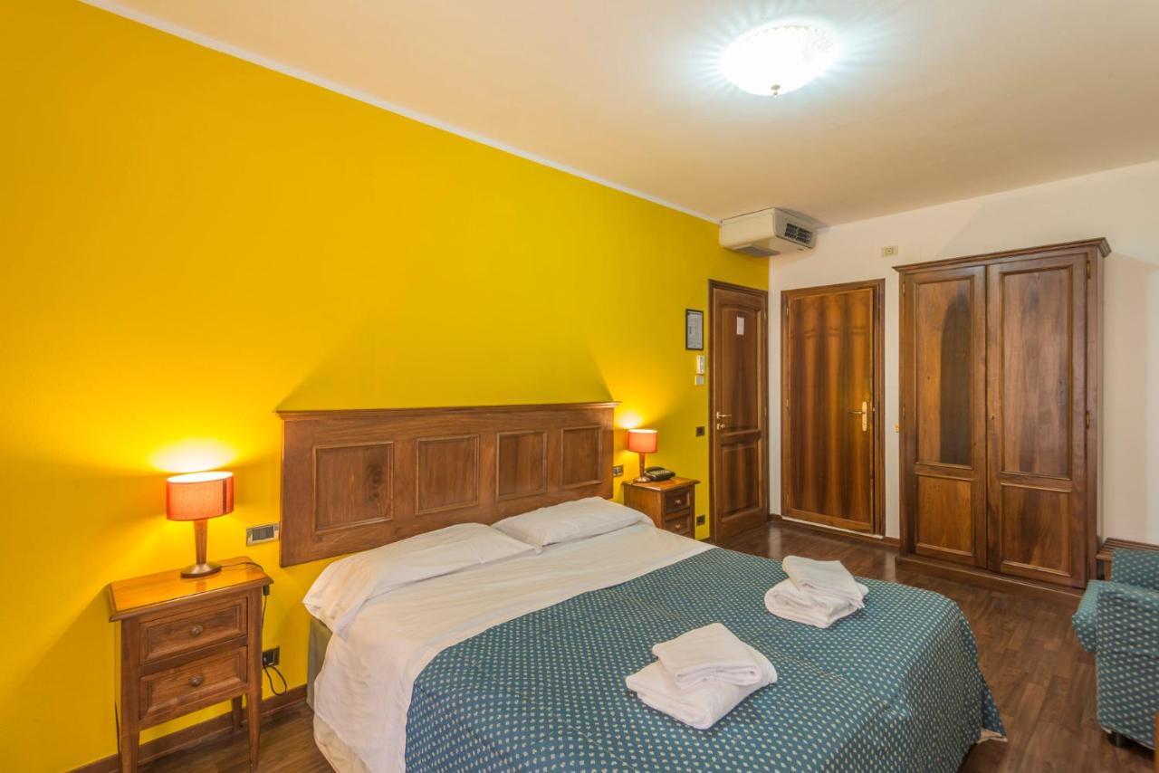 Hotel Le Rocce มาจิโอเน ภายนอก รูปภาพ